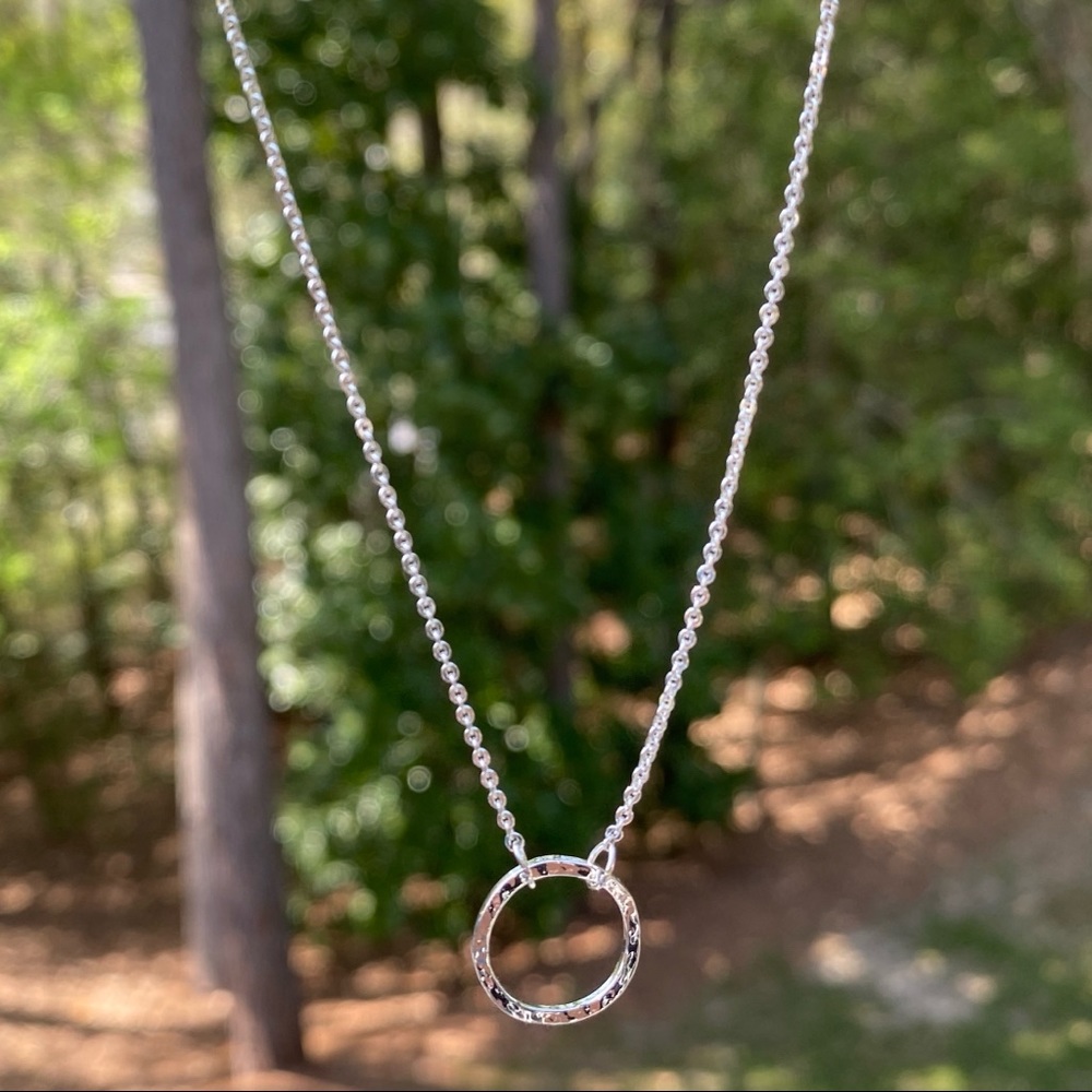 Silver circle necklace